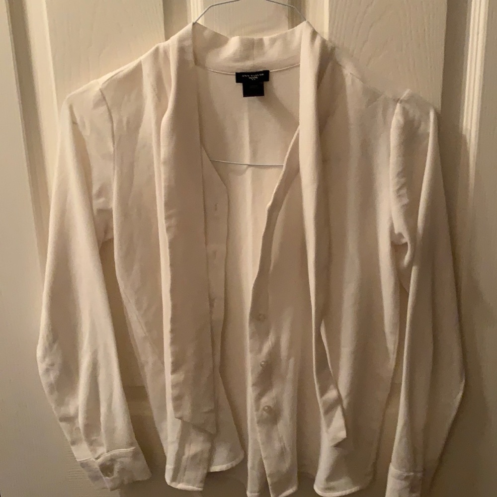 Ann Taylor cute blouse
